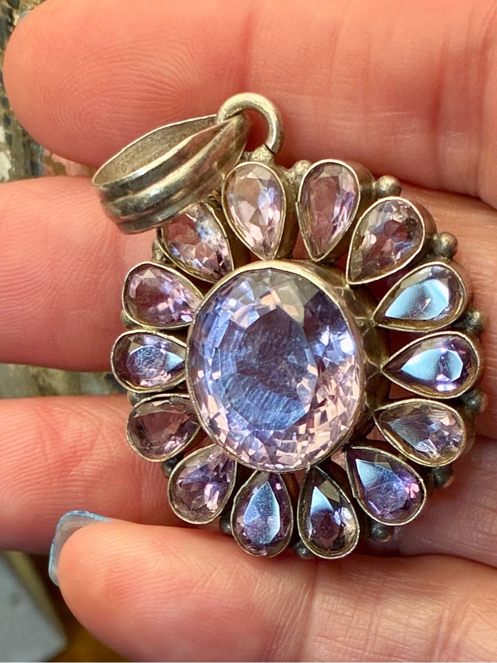 Vintage 925 Sterling Silver Amethyst   Crystal Floral Pendant